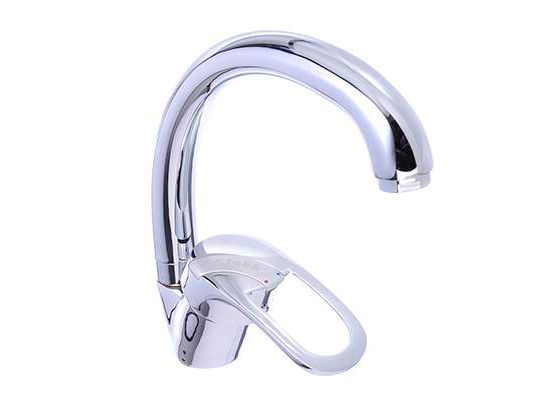 Смеситель для кухни Klabb 1            ХХ - фото в Миди Лтд Изображение товара Смеситель для кухни Klabb 1            ХХ в Миди Лтд