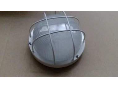 Светильник НПП 03-60-1302 белый круг решетка 60Вт IP65 ВЛАДАСВЕТ - фото в Миди Лтд Изображение товара Светильник НПП 03-60-1302 белый круг решетка 60Вт IP65 ВЛАДАСВЕТ в Миди Лтд