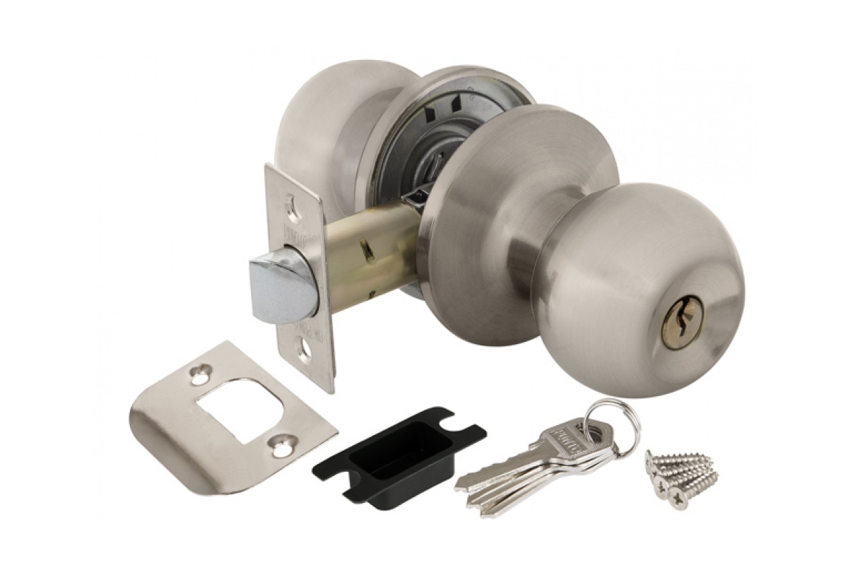 Замок шар Никель матовый с ключом,фиксатором PUNTO 6072 SN-Е - фото в Миди Лтд Изображение товара Замок шар Никель матовый с ключом,фиксатором PUNTO 6072 SN-Е в Миди Лтд