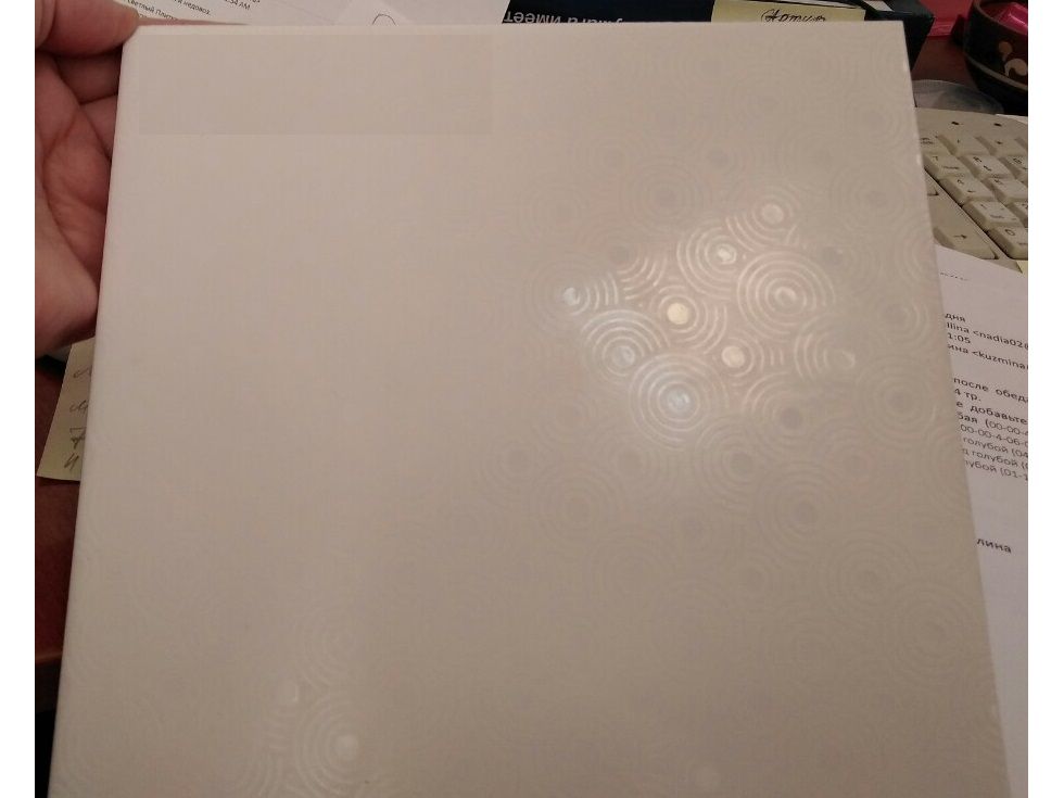 Изображение товара Плитка облицовочная Белая 200*200*7мм (коробка-1кв.м/25шт) (паллет-72кор/72м.кв/1800шт) 1сорт в Миди Лтд