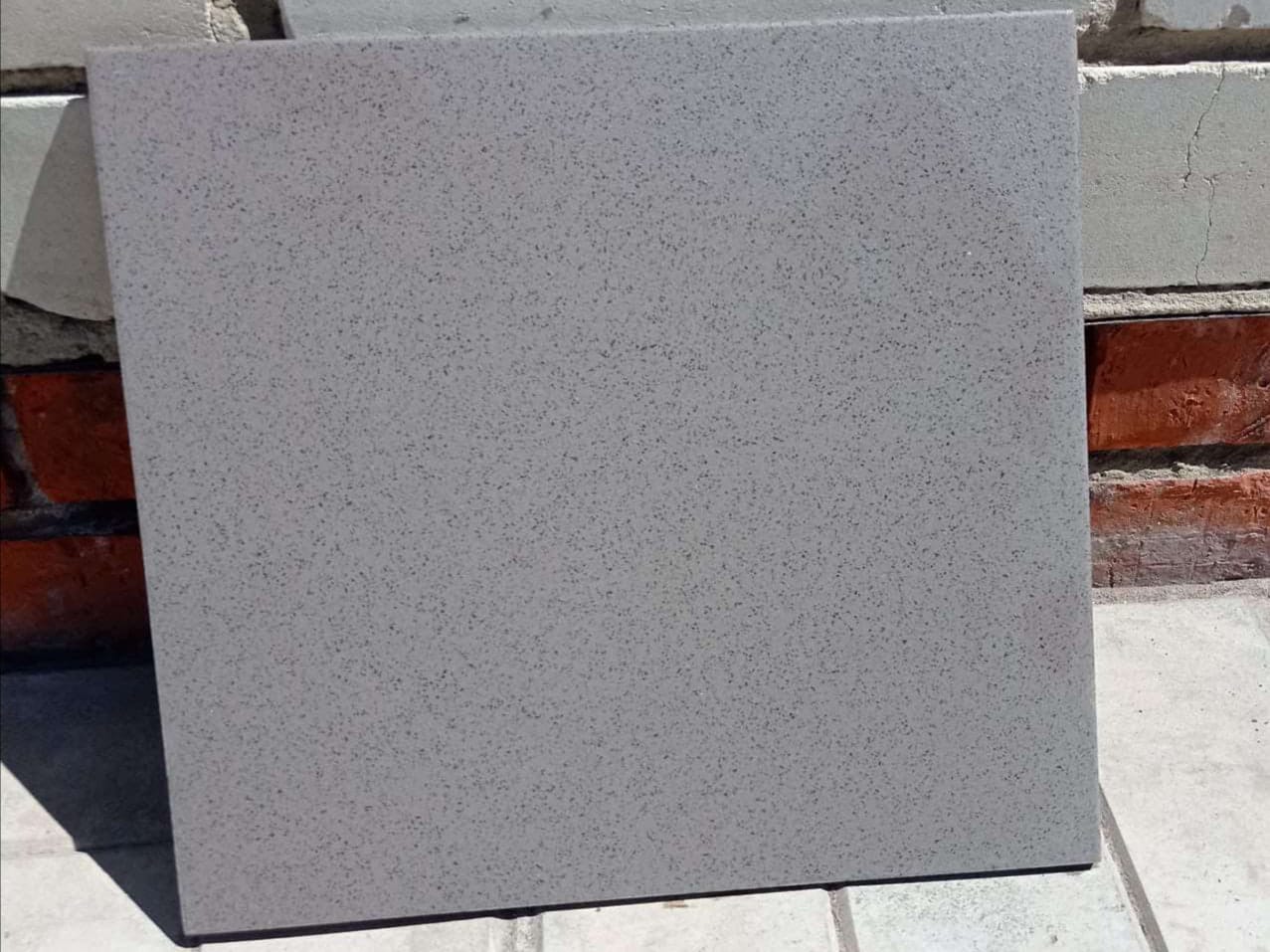 Изображение товара Керамогранит Соль-Перец серый 300*300* 8мм ST011 (1,53кв.м/уп) (17шт/уп) (680шт/пал) 2с в Миди Лтд