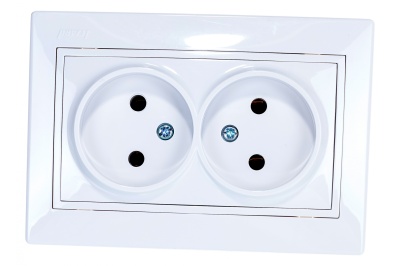 Изображение товара Розетка 2-местная LEZARD Мира белая с белой вставкой б/з керамика в Миди Лтд