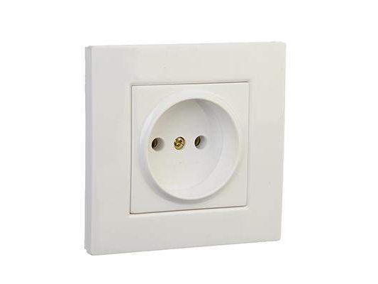 Розетка одноместн. ЛАЙТ без заземл. БЕЛАЯ          ХХ - фото в Миди Лтд Изображение товара Розетка одноместн. ЛАЙТ без заземл. БЕЛАЯ          ХХ в Миди Лтд