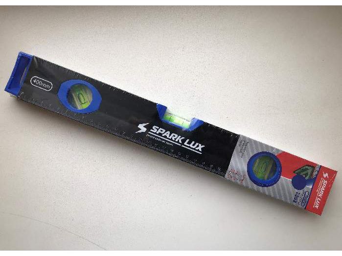 Уровень 0,4м строительный магнитный Spark LUX ПРОФИ 3 глазка - фото в Миди Лтд Изображение товара Уровень 0,4м строительный магнитный Spark LUX ПРОФИ 3 глазка в Миди Лтд