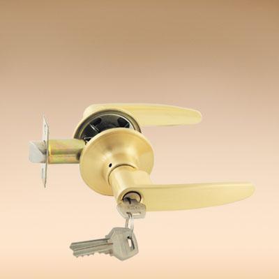 Замок ручка Золото матовое с ключом 380     ХХ - фото в Миди Лтд Изображение товара Замок ручка Золото матовое с ключом 380     ХХ в Миди Лтд