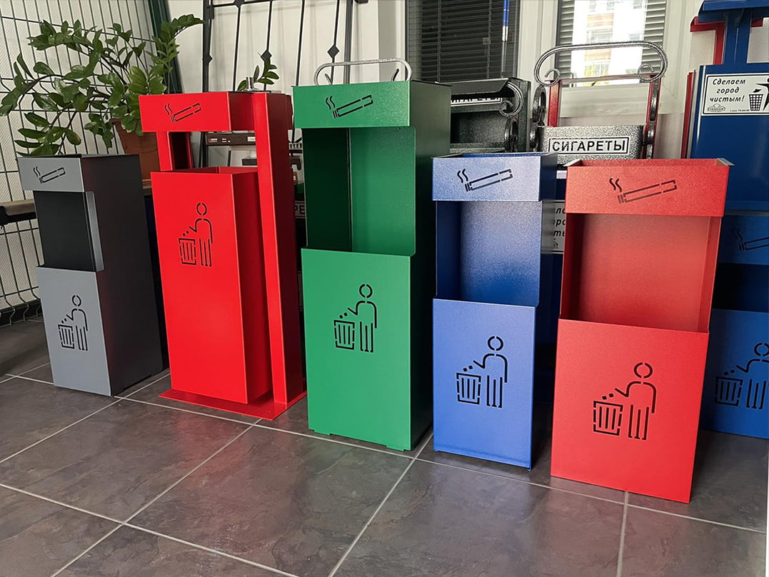 Урна напольная с пепельницей серая УН-М 200*200*615 - фото в Миди Лтд Изображение товара Урна напольная с пепельницей серая УН-М 200*200*615 в Миди Лтд