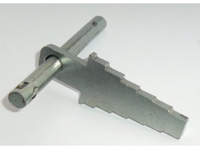 Ключ для разъемных соединений американка эконом - фото в Миди Лтд Изображение товара Ключ для разъемных соединений американка эконом в Миди Лтд