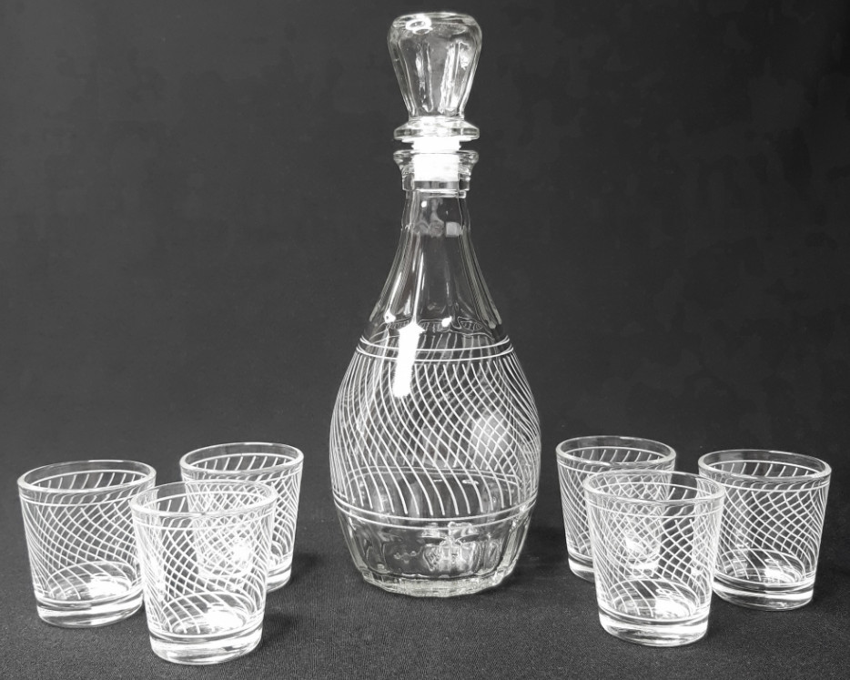 Набор для вина Онда 7пр (графин +стопка 6шт) (4шт/уп) 1231-Г Х - фото в Миди Лтд Изображение товара Набор для вина Онда 7пр (графин +стопка 6шт) (4шт/уп) 1231-Г Х в Миди Лтд