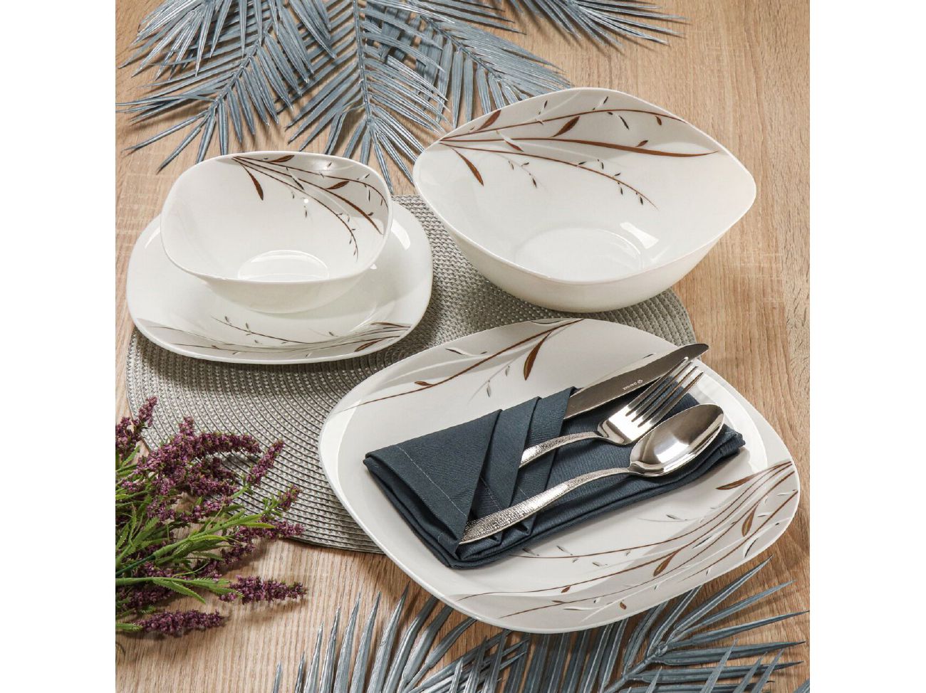 Изображение товара Сервиз столовый стеклокерамика 15предметов 4 перс (тарелка обеденная 4шт, десертная 6шт, салатник  в Миди Лтд