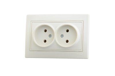 Розетка 2-местная LEZARD Мира крем со вставкой б/з керамика - фото в Миди Лтд Изображение товара Розетка 2-местная LEZARD Мира крем со вставкой б/з керамика в Миди Лтд