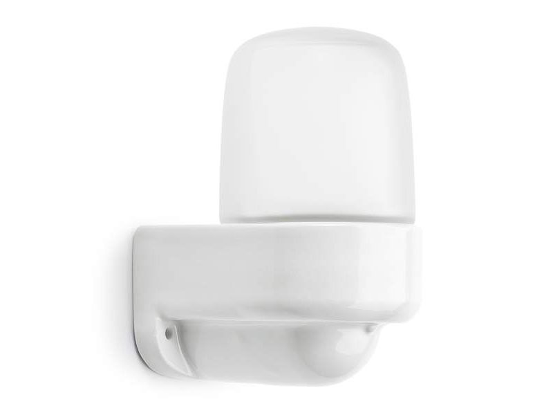 Изображение товара Светильник для бани "SLENDER" 40W E14 в Миди Лтд