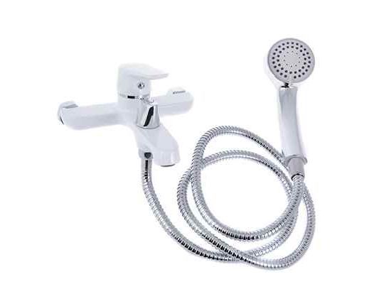 Смеситель для ванны с коротким изливом2           ХХ - фото в Миди Лтд Изображение товара Смеситель для ванны с коротким изливом2           ХХ в Миди Лтд