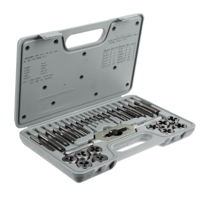 Набор метчиков и плашек 31 предмет ЕРМАК (10шт/кор) - фото в Миди Лтд Изображение товара Набор метчиков и плашек 31 предмет ЕРМАК (10шт/кор) в Миди Лтд