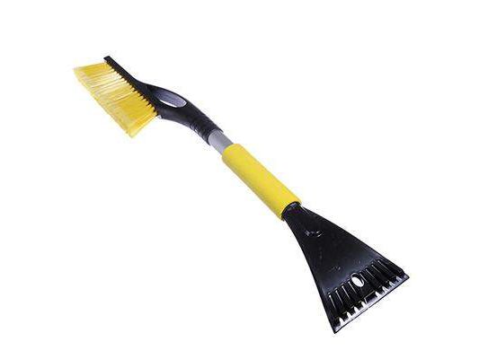 Щетка для уборки снега со скребком распушенной щетиной 64см NEW GALAXY - фото в Миди Лтд Изображение товара Щетка для уборки снега со скребком распушенной щетиной 64см NEW GALAXY в Миди Лтд