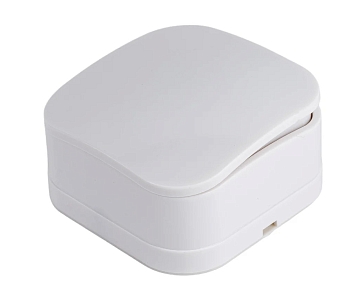 Изображение товара Выключатель одноклавишный наружный GLORY ВС20-1-0-ХБ 10А белый ИЭК в Миди Лтд